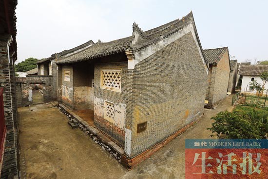 南宁那学坡：古民居蕴含古老文化 闹市边缘好去处