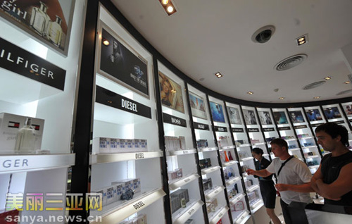 海南三亚免税店一期二期已对外开放