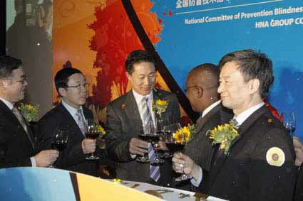 “2011中非光明行”计划9天为津人民实施500例复明手术