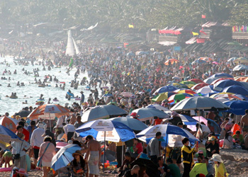 春节黄金周假期前两天 海南游呈持续热火态势