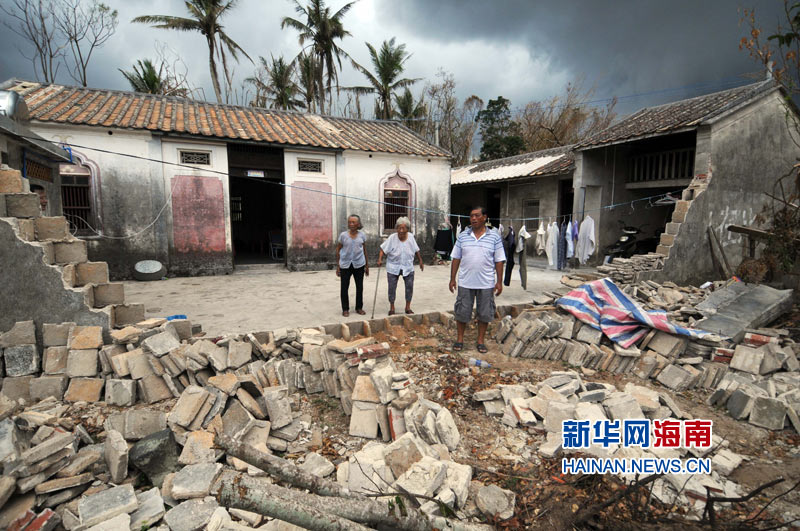 海南翁田:超强台风威马逊灾后十日[2]