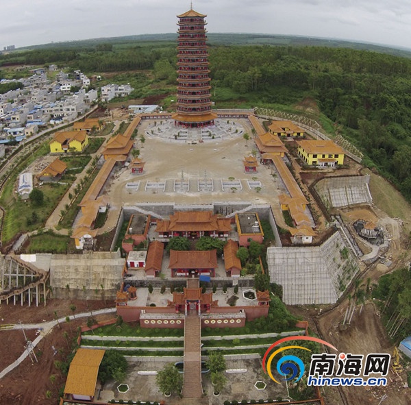 海南澄迈金山寺佛像将开光 系海南最高佛塔