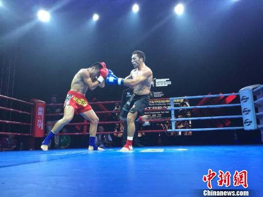 WKU万宁世界自由搏击锦标赛 中国选手无缘金腰带