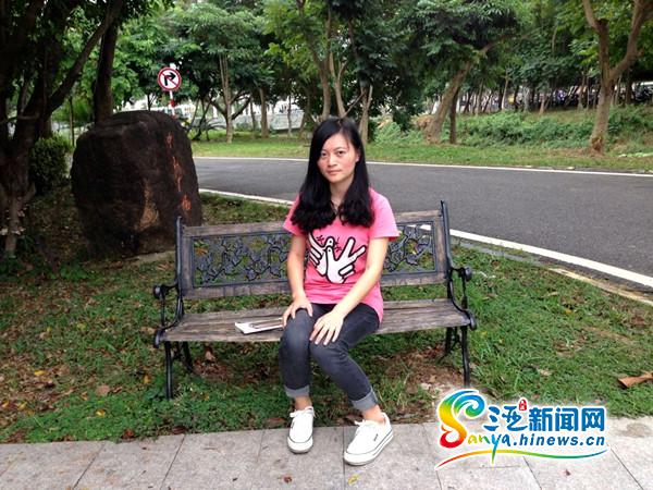 三亚女学生为母亲治病狂打工 1天送百余个包裹