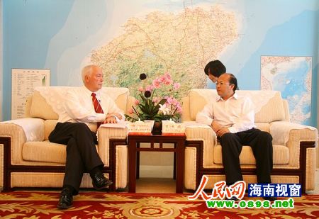 国际航联主席力挺海南发展航空体育运动产业