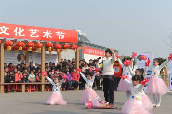 唐山迁安泥腿子“闹春”