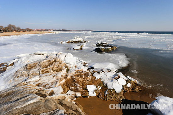 这个冬天，秦皇岛海岸现“冰海”奇观