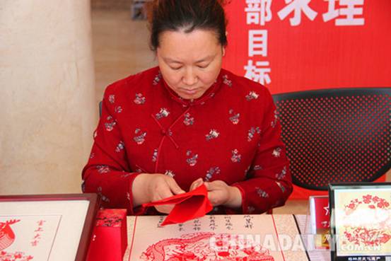 首届中国（承德）国际山楂文化节系列活动在承德市营子区开幕