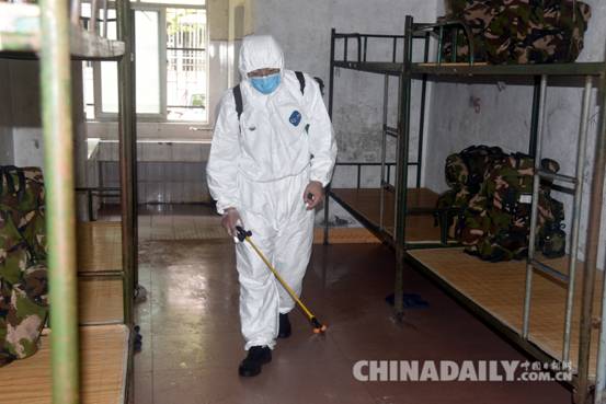 武警河北总队医院医疗保障队赴湖南灾区开展救援工作