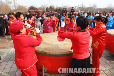 乐亭“盛世鼓舞”迎新春 欢天喜地闹元宵
