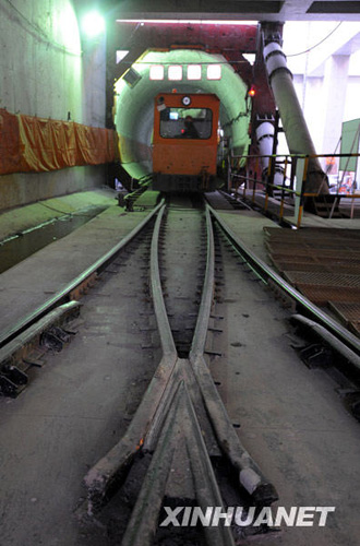 郑州地铁工程建设全面展开