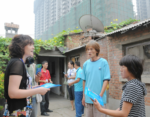 河南矿工地下居室成“景区” 参观的人络绎不绝