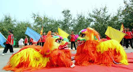 中国·宁陵第四届酥梨采摘节上演葛天古韵音乐会