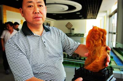 黄道成：大别山黄蜡石收藏第一人