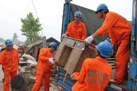 河南南阳供电：“一网情深” 心系移民传真情