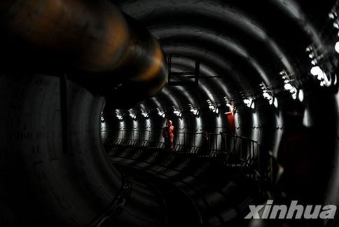 郑州地下轨道交通1号线进展顺利