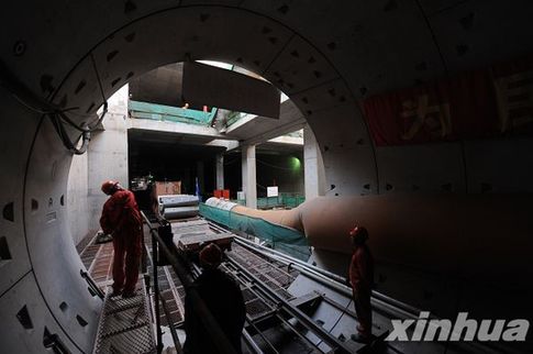 郑州地下轨道交通1号线进展顺利