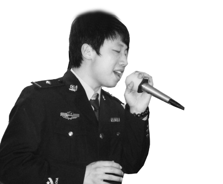 80后民警创作“因为我是警察” 迅速蹿红网络