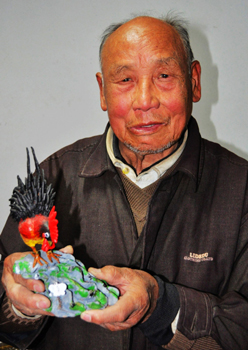300年“猴加官”工艺与85岁传承老人的情缘