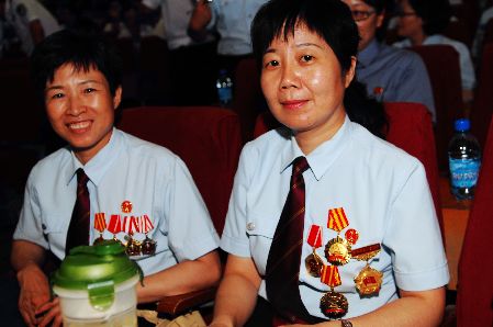河南省政法系统庆建党90周年表彰大会在郑召开