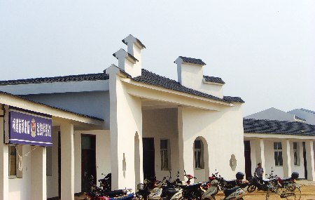 移民新村建设扫尾 精细之中见真情