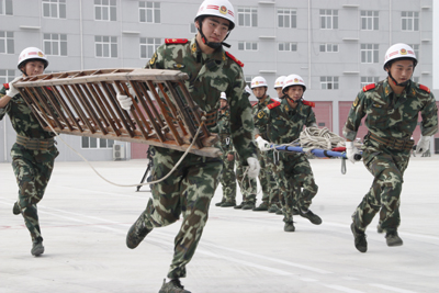 消防商丘支队举行大练兵比武竞赛