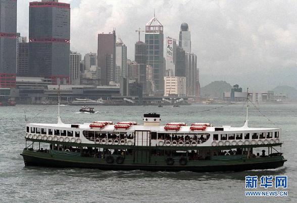 香港天星小轮副总船长郭根喜：情系维港见证变迁