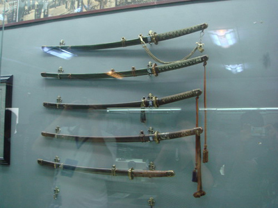 陈列室中的日本军刀