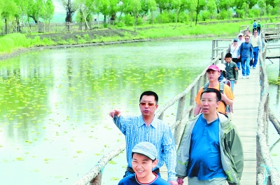 滨水之城 踏歌而行
