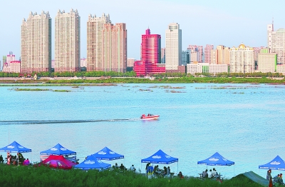 滨水之城 踏歌而行