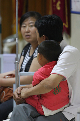黑龙江一农场幼教中心出现疑似食物中毒迹象