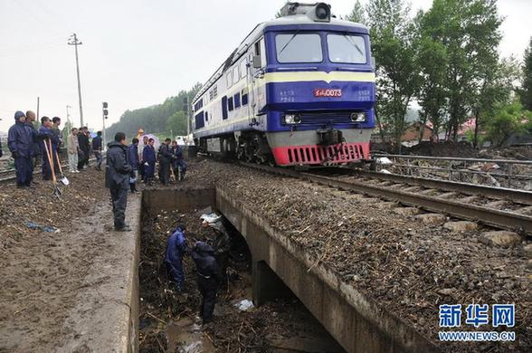 滨绥铁路因山洪暴发一度中断通行