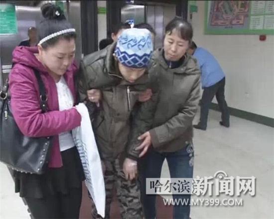 双鸭山一少年体内扎进四根针 一根扎进心脏4厘米(图)