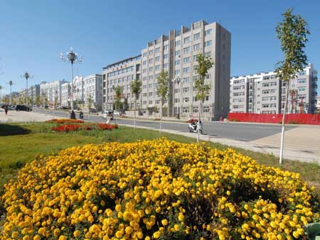 中国游客即将踏上黑瞎子岛