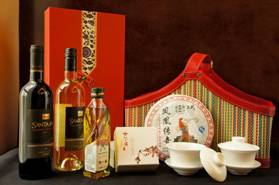 哈尔滨万达嘉华酒店推出全新包装的中秋月饼套装