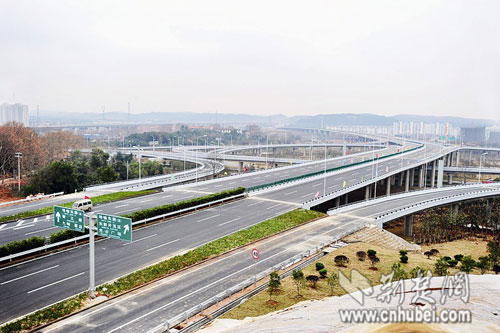 武汉三环线东段12月底建成通车全线贯通