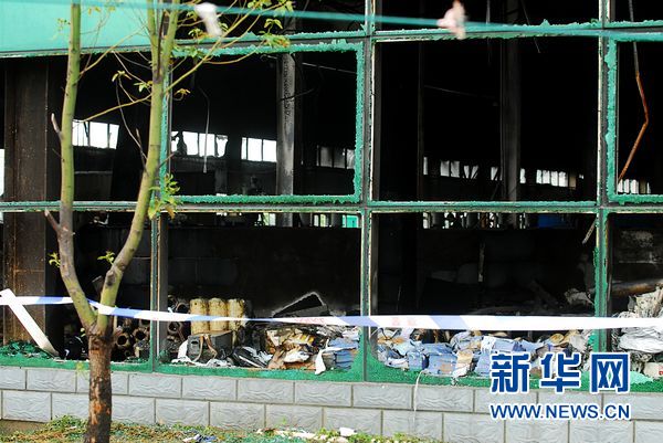 武汉“7·12”火灾死亡人数增至14人（图）