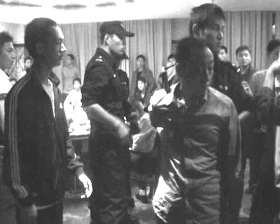 31名传销头目咸宁一酒店聚餐被擒