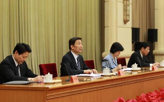 李源潮:创先争优活动要促进和保证中心任务完成