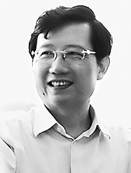 青海省委书记强卫:和群众坐在一条板凳上