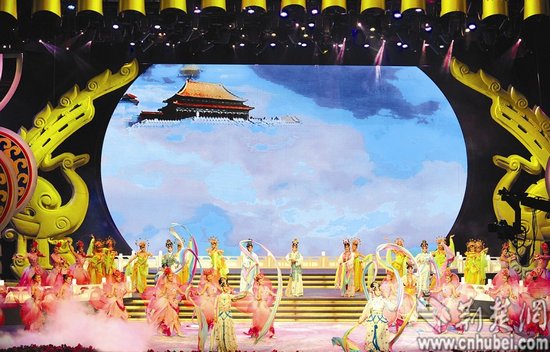 第六届中国京剧艺术节武汉开幕
