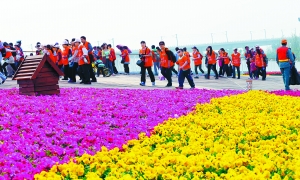 北京园博园揭开神秘面纱 试运营每日迎2万游客