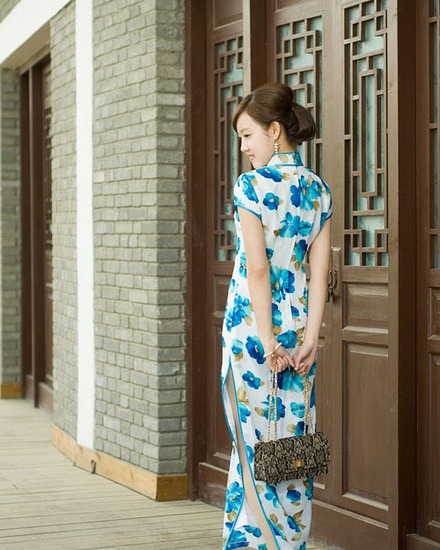 “中国最爽工作”：美女岛主年薪30万(组图)