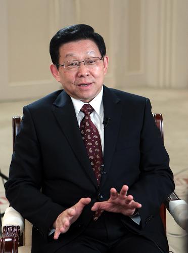 商务部长:提高对外开放水平 迎接下一个黄金十年