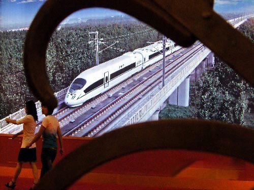 多部委将出新政支持铁路融资 确保12万公里目标