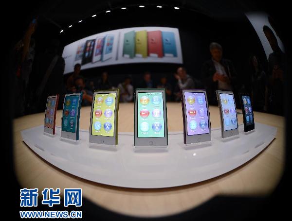 苹果发布屏幕更大的新一代iPhone手机