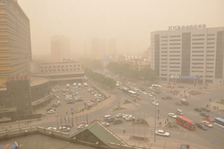 长春市首现沙尘天气