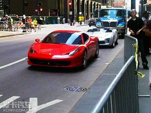 大汇总 说说《变形金刚3》中的那些车