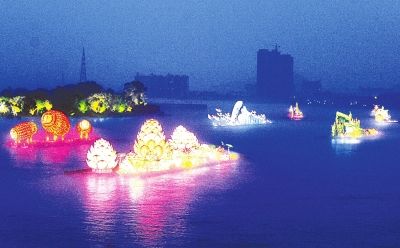 第三届吉林市河灯文化节 河灯点亮江城夜