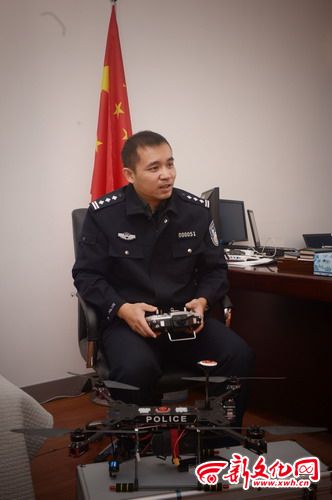 吉林警察设计的警用无人机在埃博拉疫区工作